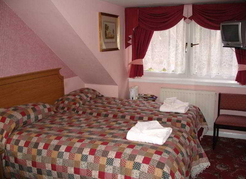 Arden Guest House, Craigmillar Castle EDI
